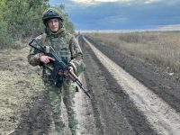 P 5880062 1 Slidertop2